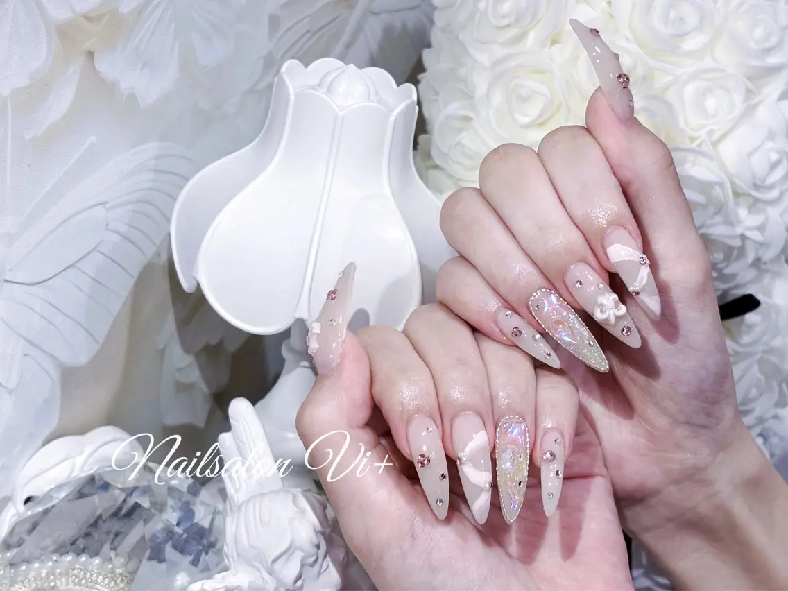 ネイル ハンドネイル Nailsalon Vi+ももか🩷のネイルデザイン
