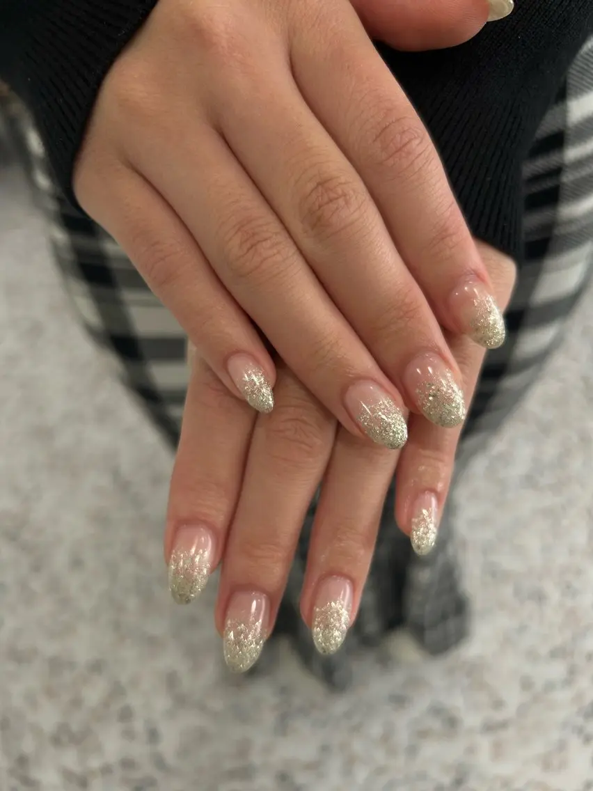 ネイル ハンドネイル 小松 千冬のネイルデザイン