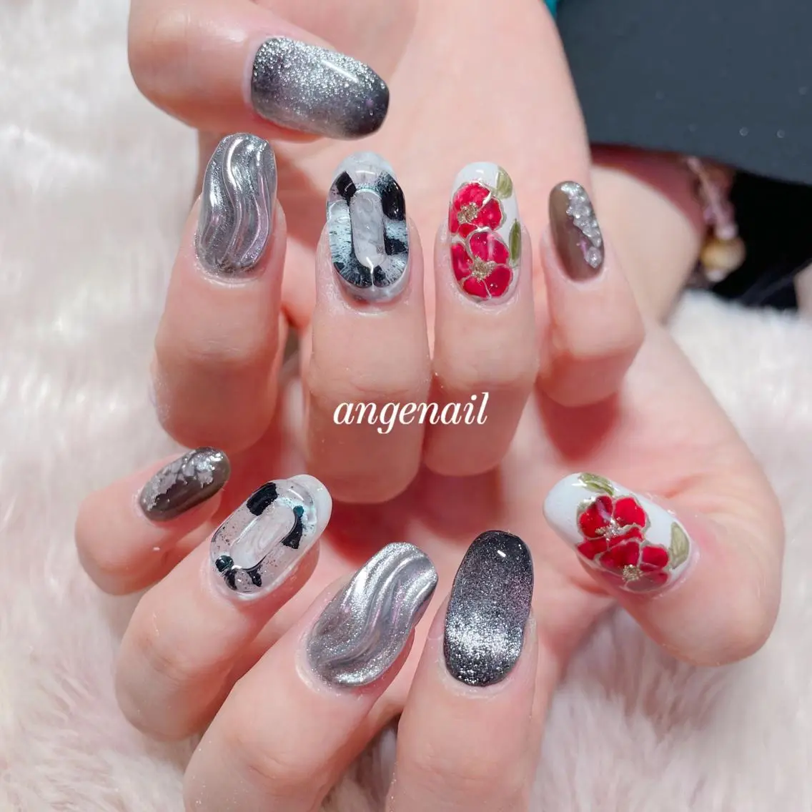 ネイル ハンドネイル オーナーネイリスト MAKIのネイルデザイン