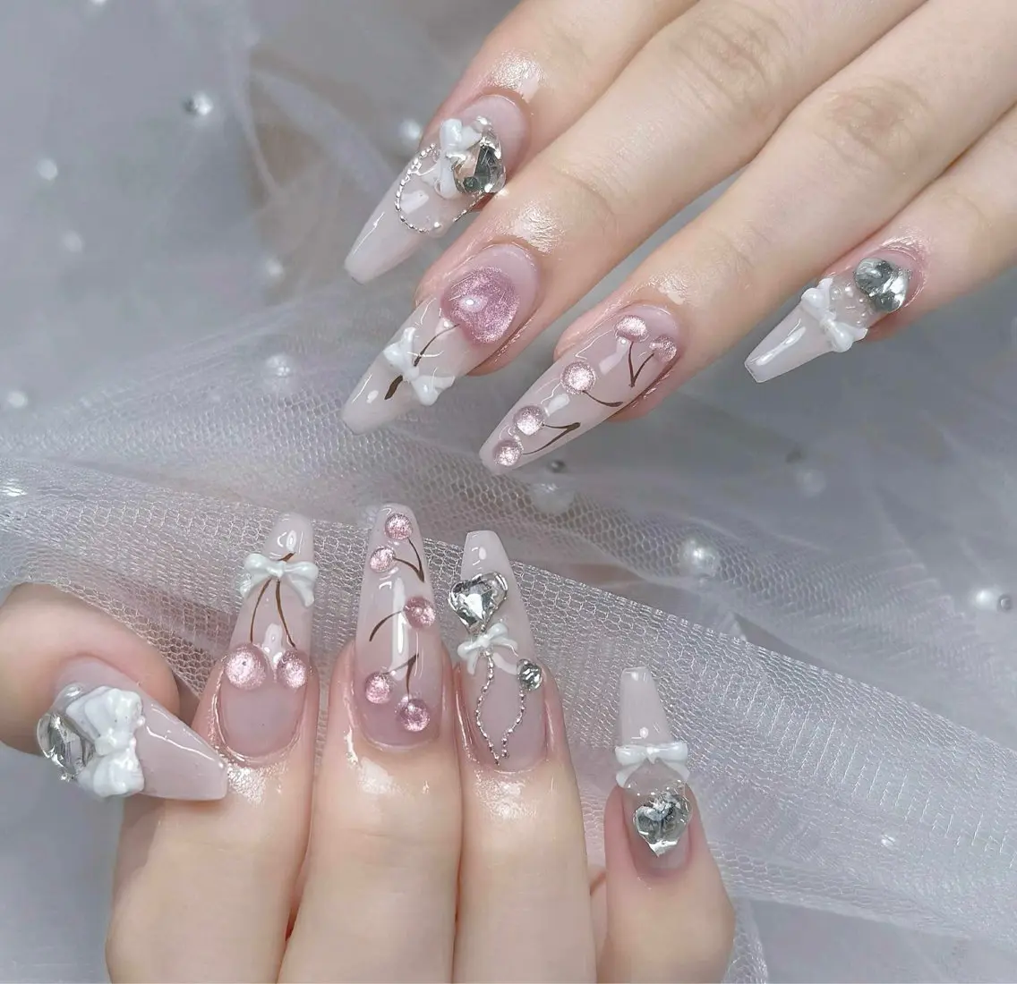 ネイル ハンドネイル ハンドケア Nova Nail Nambaのネイルデザイン