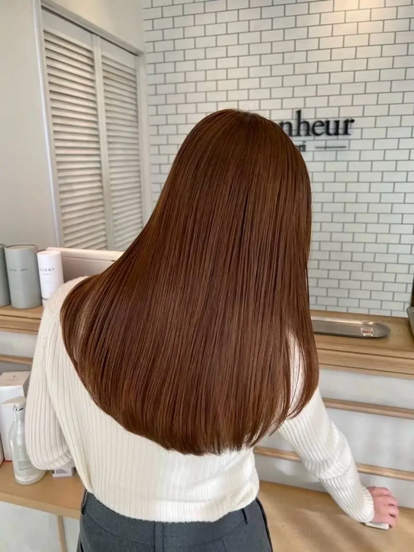 ロング ヘアカラー 小川 ルミナのヘアスタイル