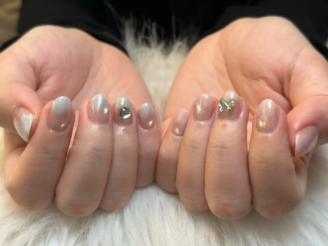 ネイル アートネイル 成人式 ジェルネイル ニュアンスネイル 夏ネイル ハンドネイル Nienail_ Luxeのネイルデザイン