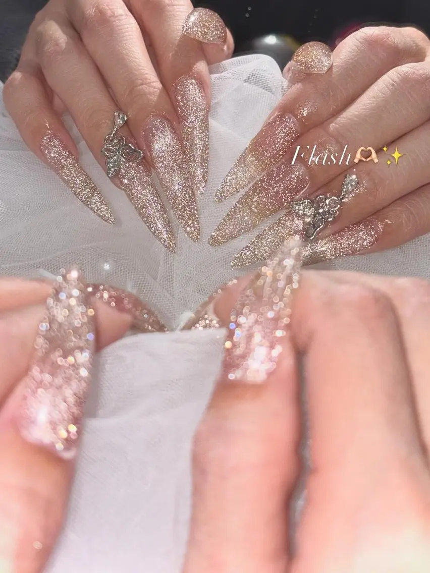 ネイル 長さ出し ロングネイル ハンドネイル studio tam 辻愛郁のネイルデザイン