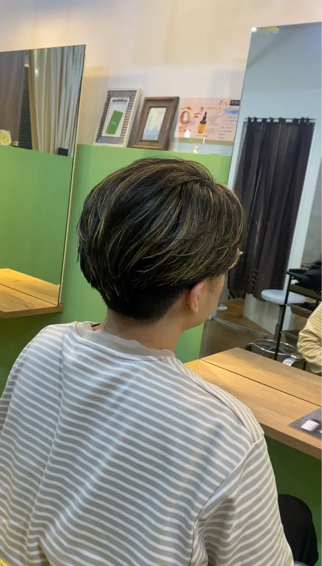 🥷イメージチェンジ🥷　　カット＋メンズハイライトの写真