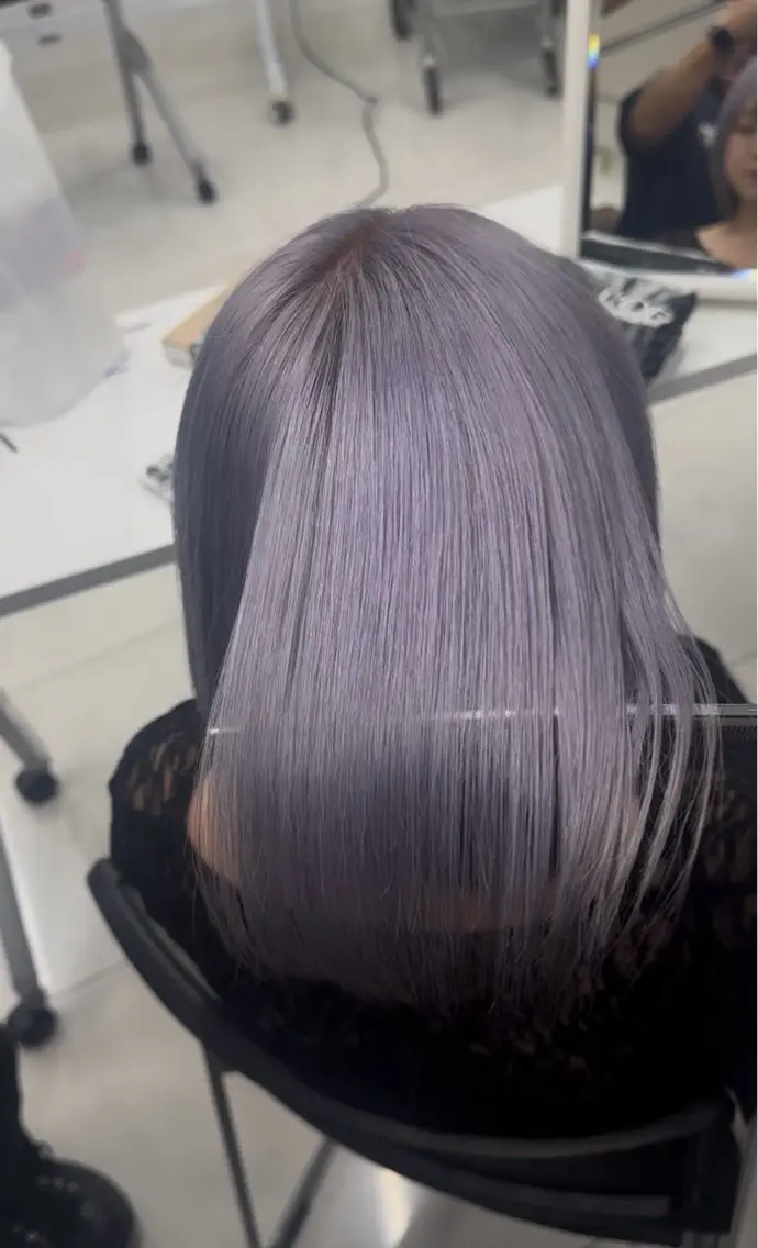 ミディアム カラー ブリーチ🎨デザイン カラー/れいじ🩶のヘアスタイル