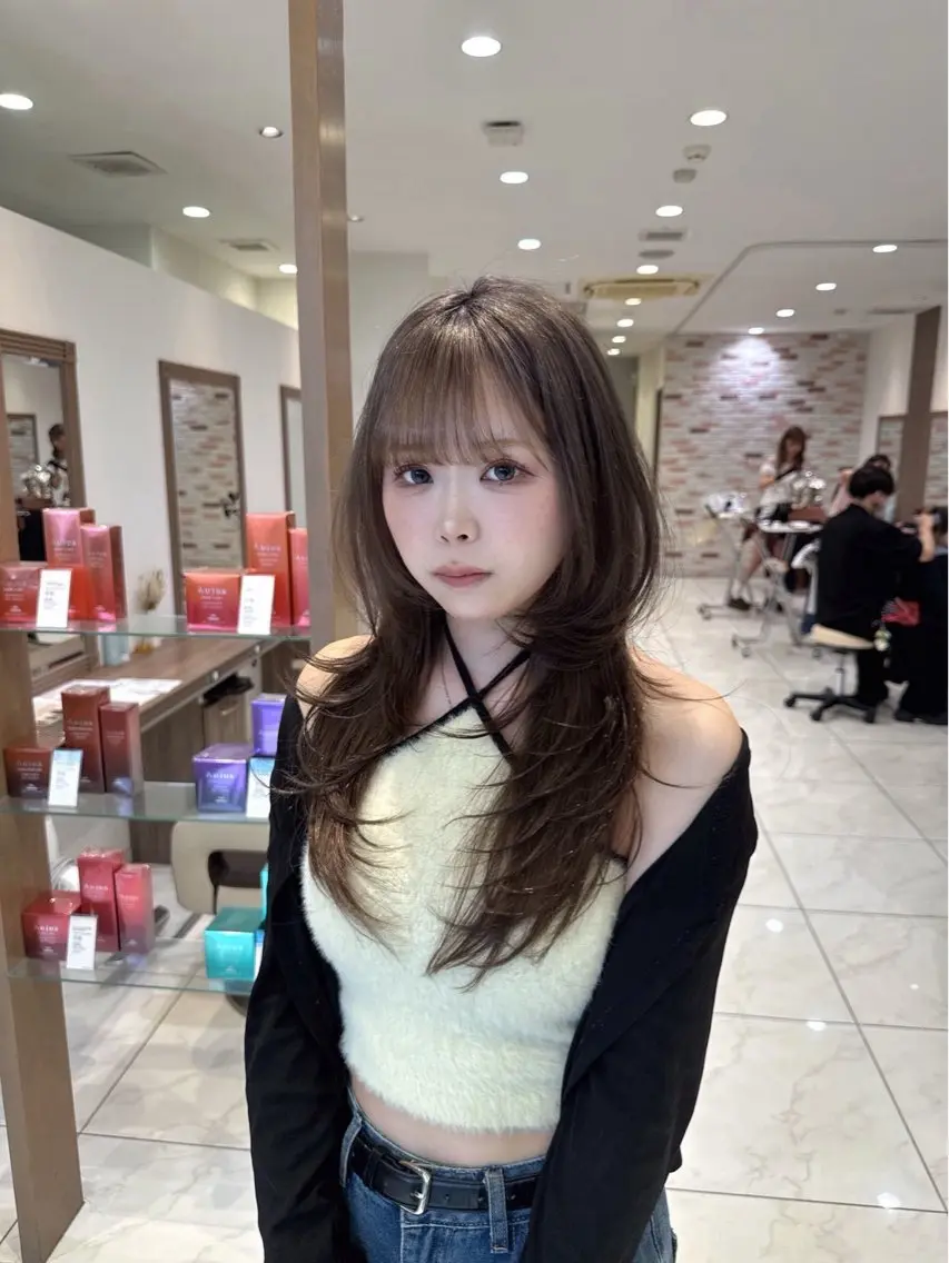 ミディアム カラー ハッシュカット カット ヘアカラー トリートメント 菊池 遼/透明感 /韓国レイヤー/艶感のヘアスタイル