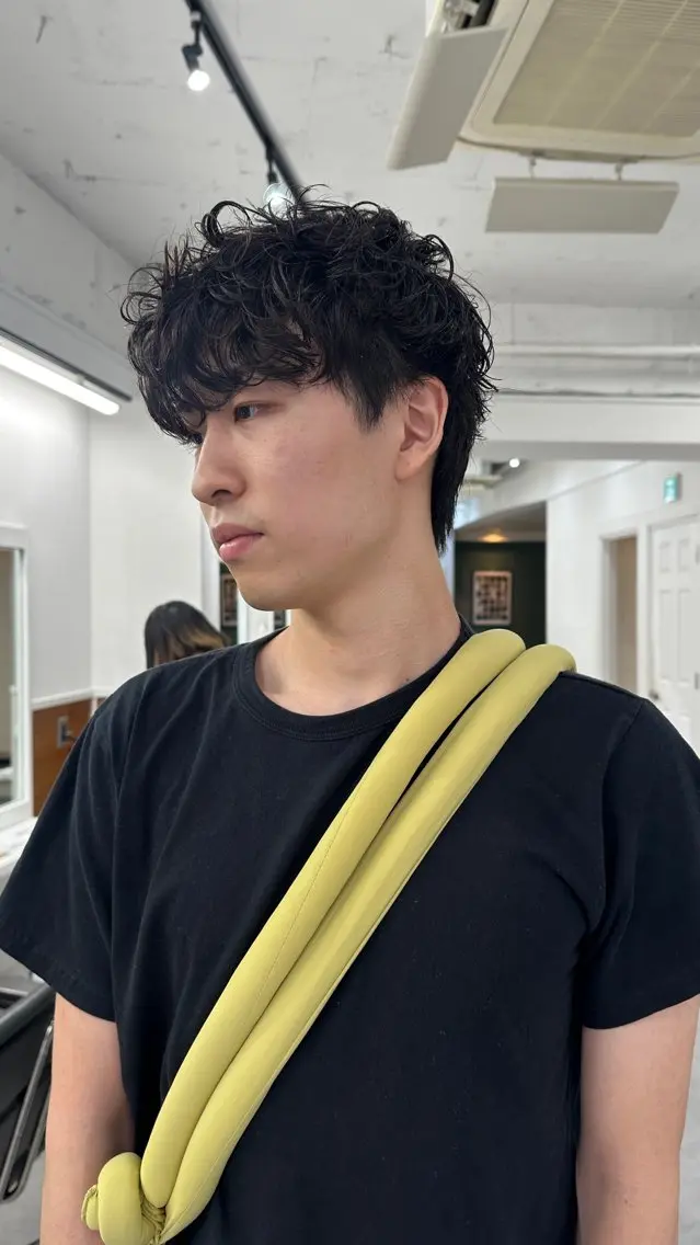 ショート パーマ メンズ メンズパーマ カット パーマ トリートメント シャドウパーマ/ ブリーチ🌊YUNAのヘアスタイル