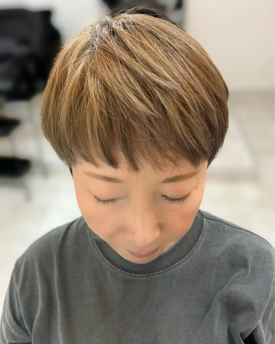 【minimo限定&推しクーポン⭐️】白髪ぼかしハイライトの写真