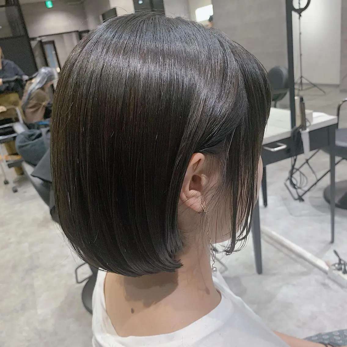 ショート カラー グレージュ _WHITE 天神店 YUMEKA🐻のヘアスタイル