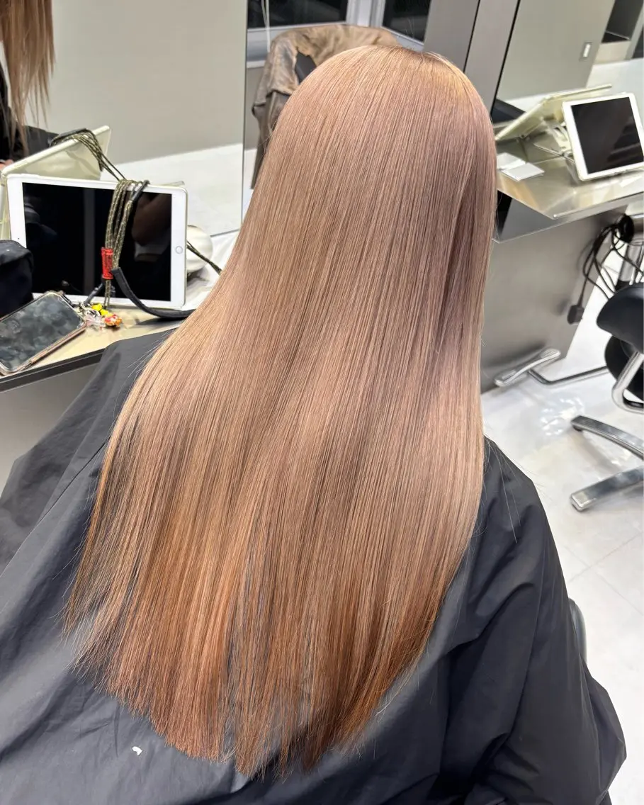 カラー iki shihoのヘアスタイル