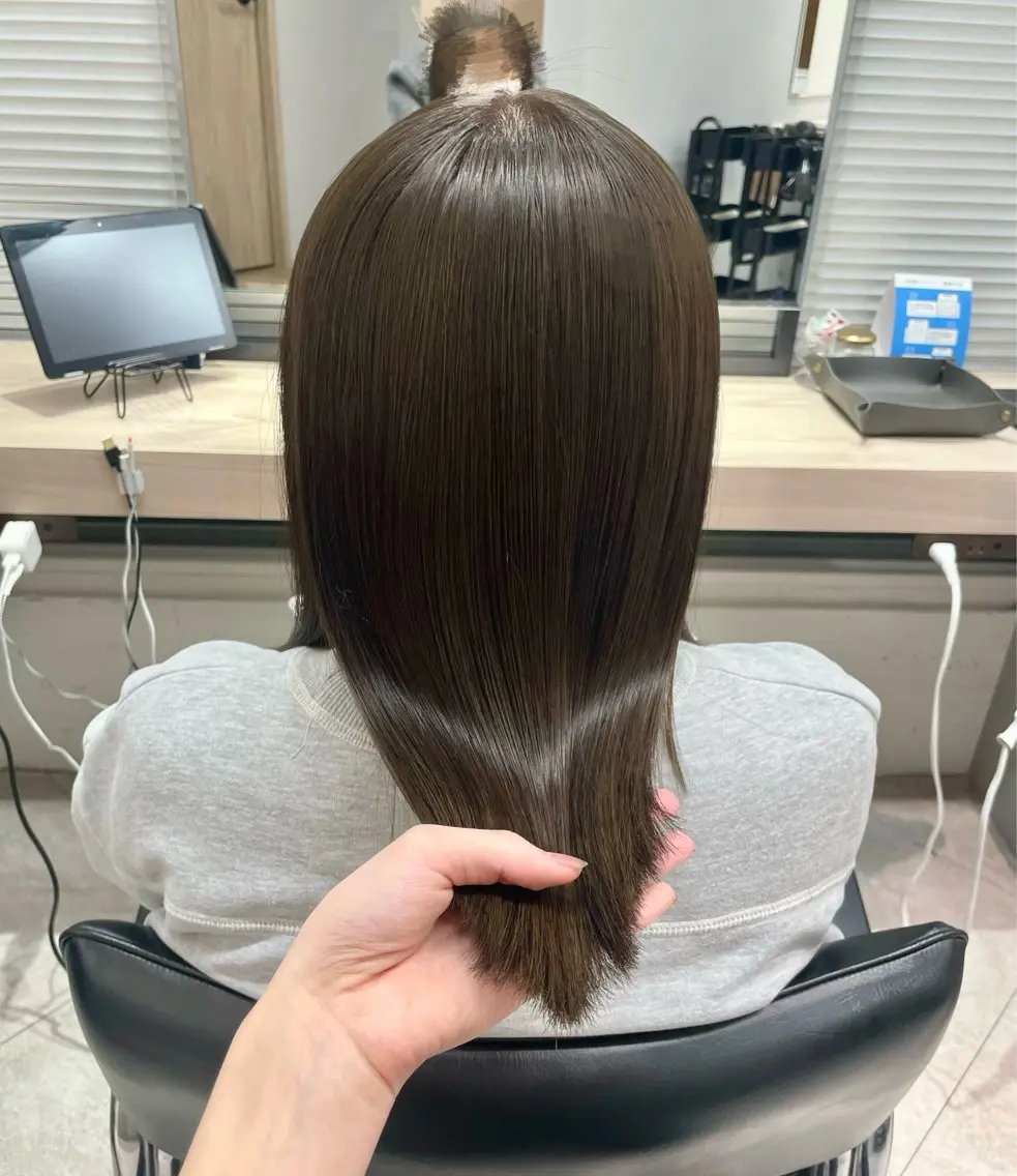 ミディアム ヘアカラー 新宿/透明感カラー/ 赤み消し/彩乃のヘアスタイル