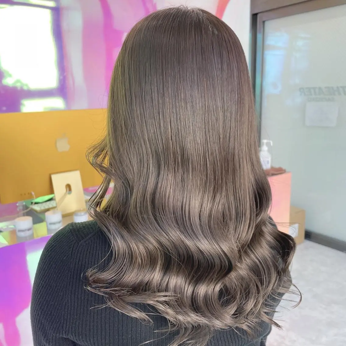 ロング ‎🤍札幌ハイトーン 🤍シンゴのヘアスタイル