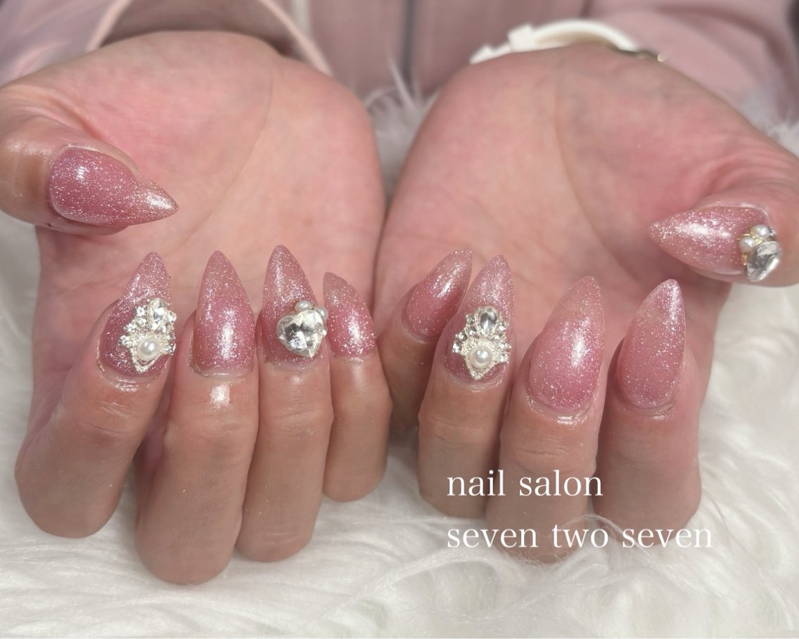 ネイル ハンドネイル 727 nailのネイルデザイン