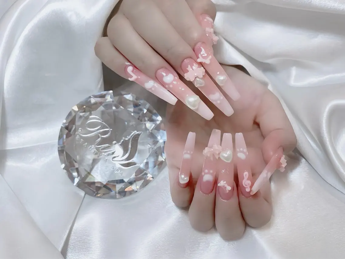 ネイル アニマル柄 べっ甲ネイル ブルー ボルドー ブラウン ハンドネイル Rin Nail 新大久保店のネイルデザイン