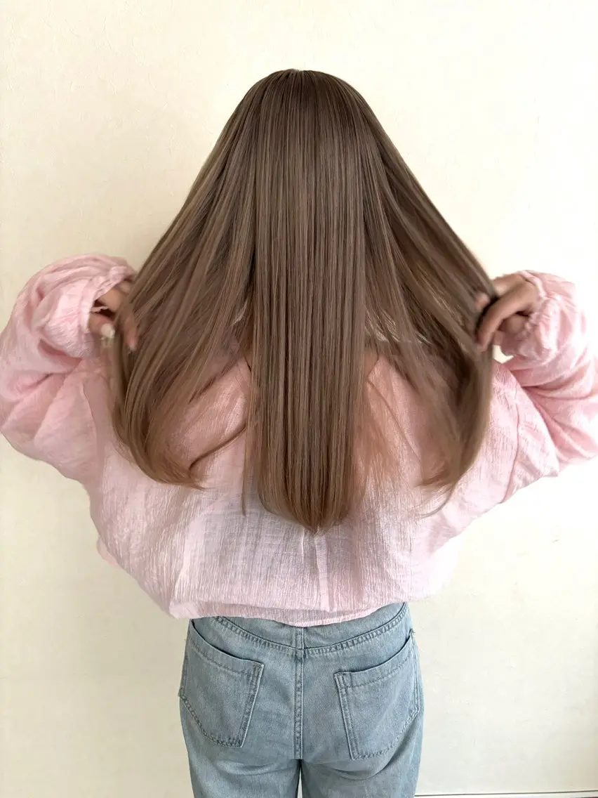 ロング 透明感/エクステ Veluaのヘアスタイル