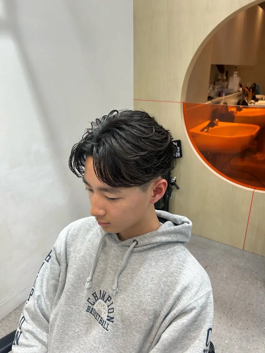 パーマ カット パーマ パーマ支持率⭕️春山 凜乃介のヘアスタイル