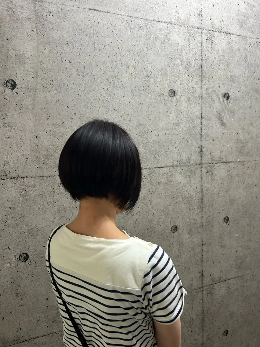 ショート カラー Lapis reinaのヘアスタイル