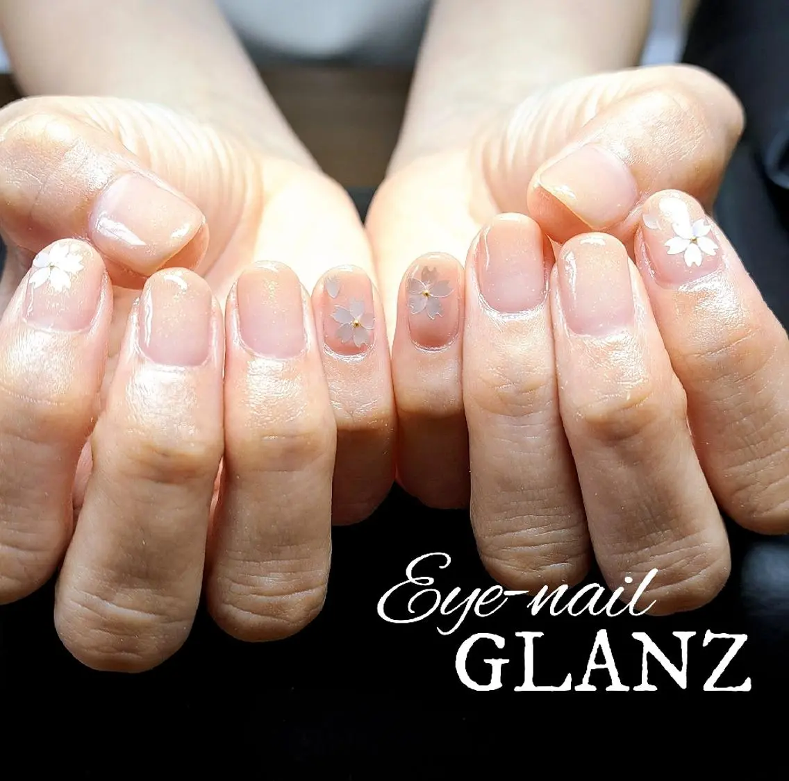 ネイル 沖縄市美原NAiL  SalonGLANZのネイルデザイン
