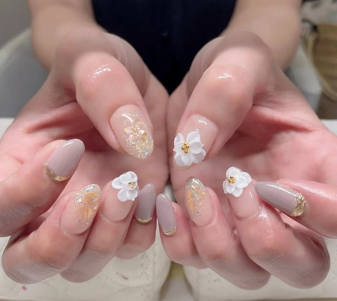 『付け替えオフ無料+甘皮ケーア付き』 💅ジェルやり放題💅持ち込みデザイン10本の写真