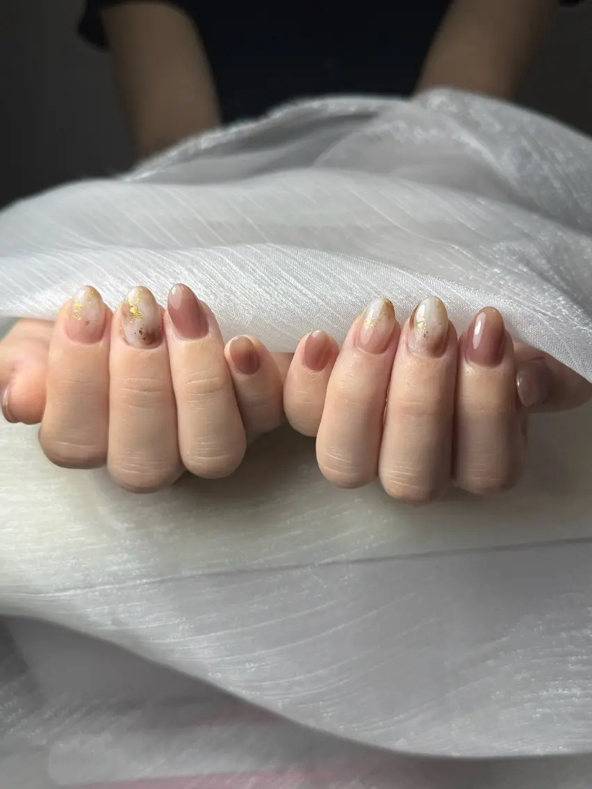 ネイル チークネイル フレンチネイル グラデーション 韓国ネイル マグネットネイル ハンドネイル Hana Nailのネイルデザイン