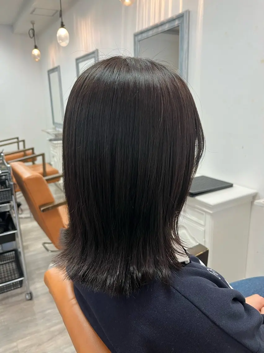 ミディアム 顔周りレイヤー 髪質改善 / AYUのヘアスタイル