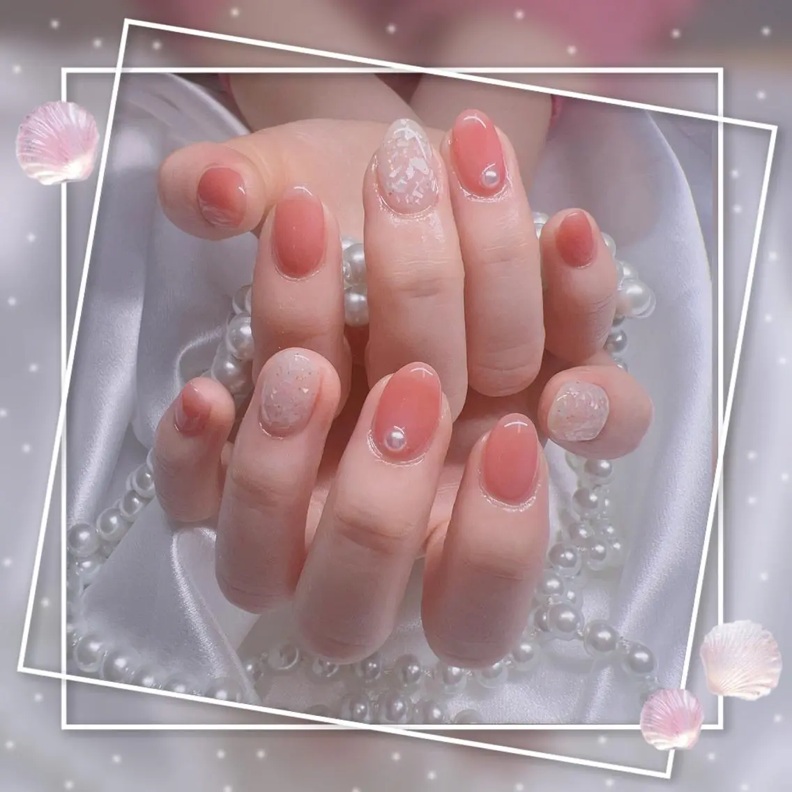 ネイル キラキラネイル 韓国ネイル 持ち込み ワンカラーネイル ピンク Chill Nailsalonのネイルデザイン