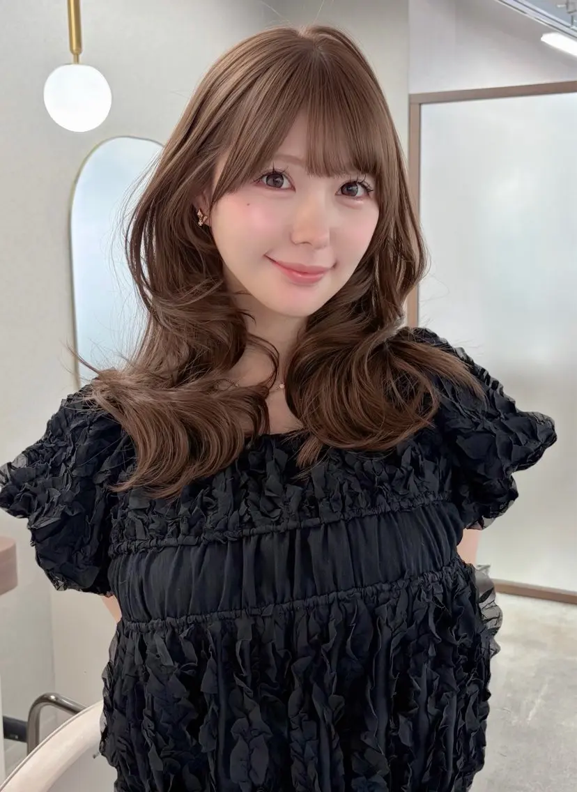 ミディアム カラー ミディアムレイヤー ブラウンカラー ショコラブラウン 透明感カラー レイヤーカット カット ヘアカラー トリートメント 藤野 結衣のヘアスタイル
