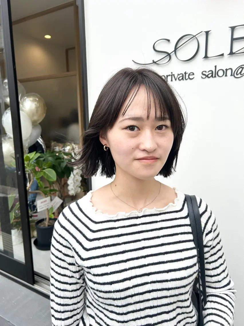ミディアム カラー 切りっぱなしボブ ブラウンカラー 透明感カラー ボブ 髪質改善 カット トリートメント 久木原 ゆりのヘアスタイル