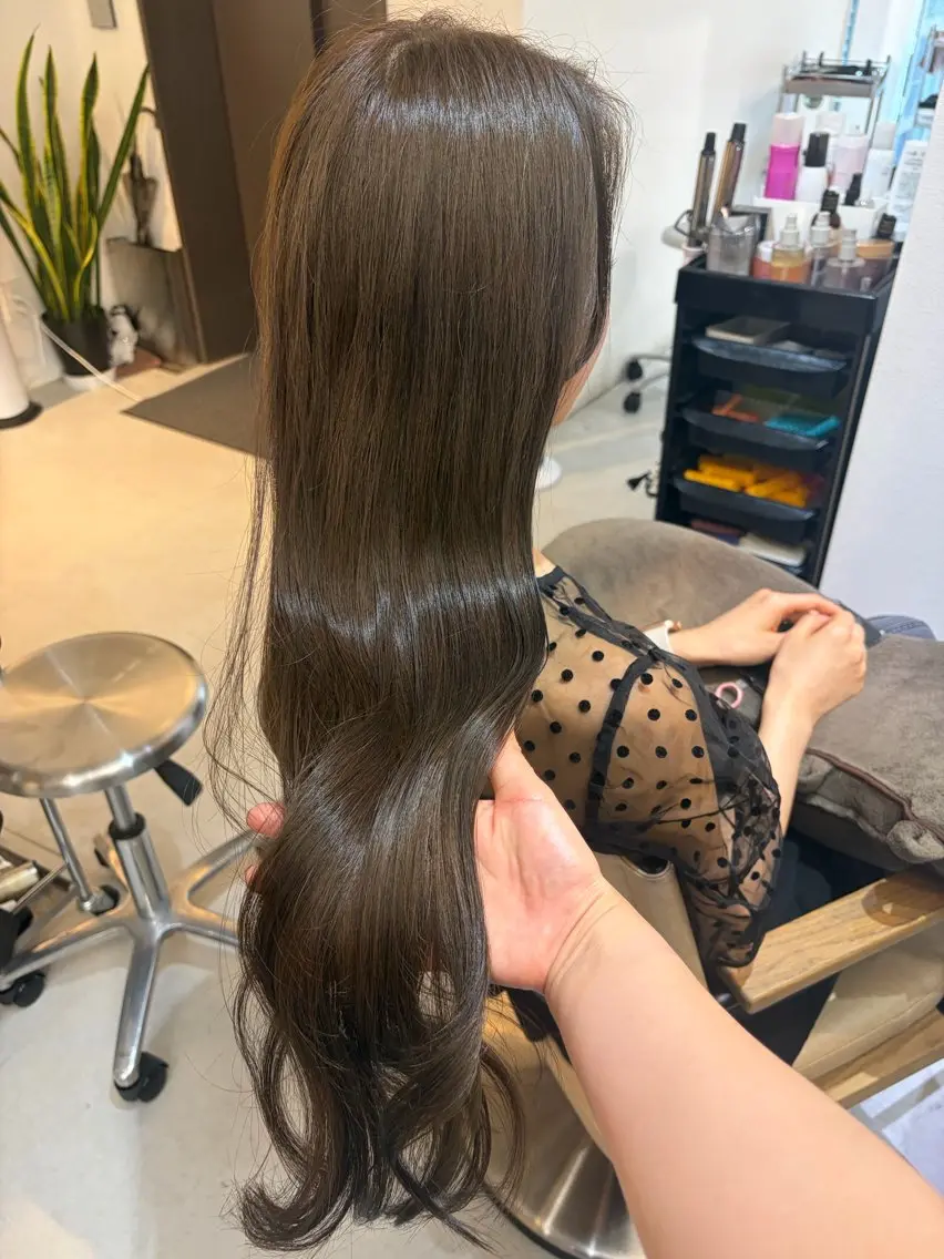 ロング カット ヘアカラー トリートメント ✨色持ちの良い艶 カラー✨蟹江真世のヘアスタイル
