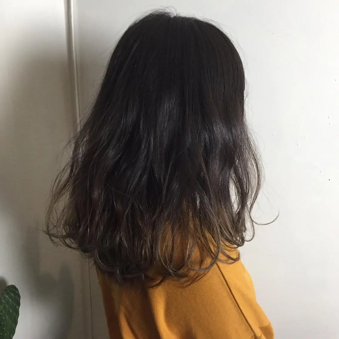 セミロング カラー パーマ ヘアアレンジ 川上 智汐のヘアスタイル