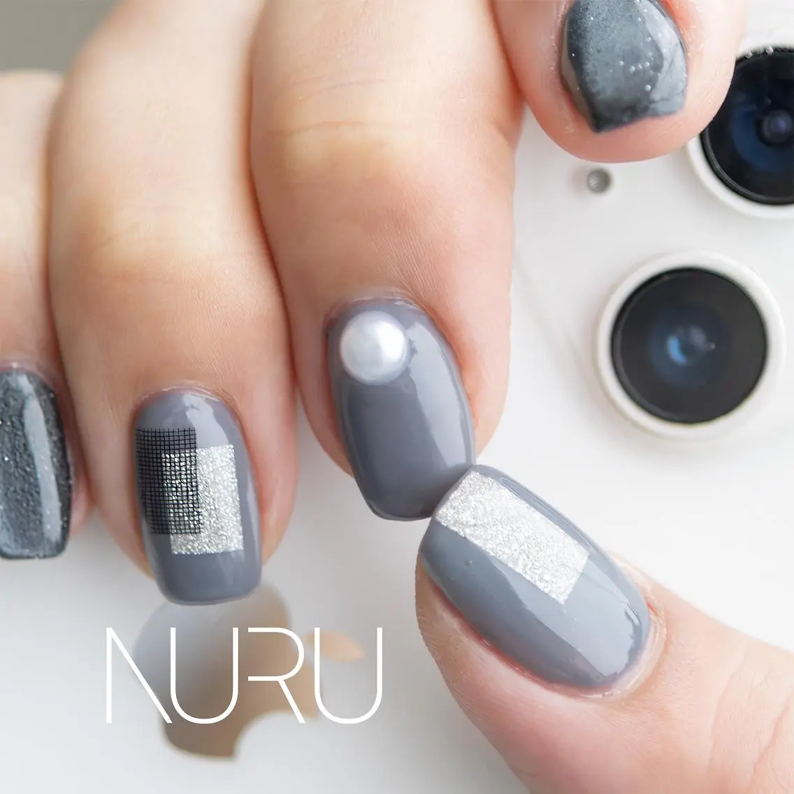 ネイル アートネイル フラッシュネイル フレンチネイル 韓国ネイル マグネットネイル NURU NAIL ヌルネイル新宿のネイルデザイン
