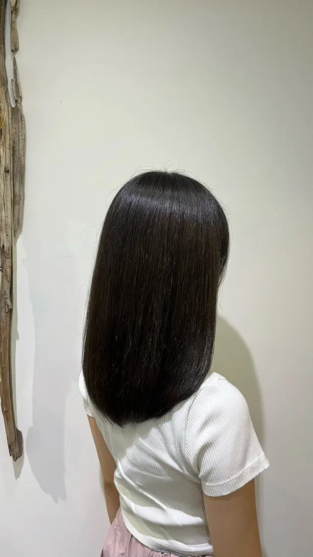 ミディアム カラー arte鈴木 ひなののヘアスタイル