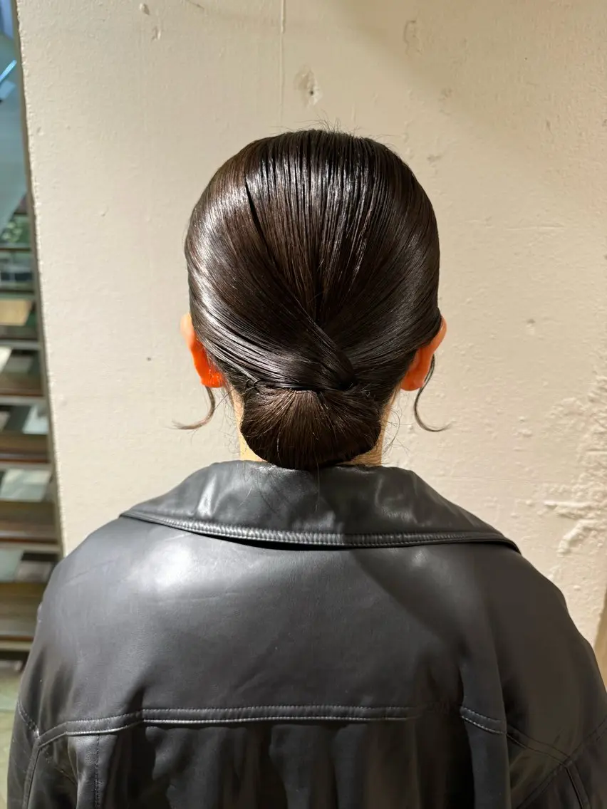 ヘアアレンジ 成人式 🍪ﾖｼｲﾊﾙﾈ🍪 ﾗﾍﾞﾝﾀﾞｰｶﾗｰのヘアスタイル