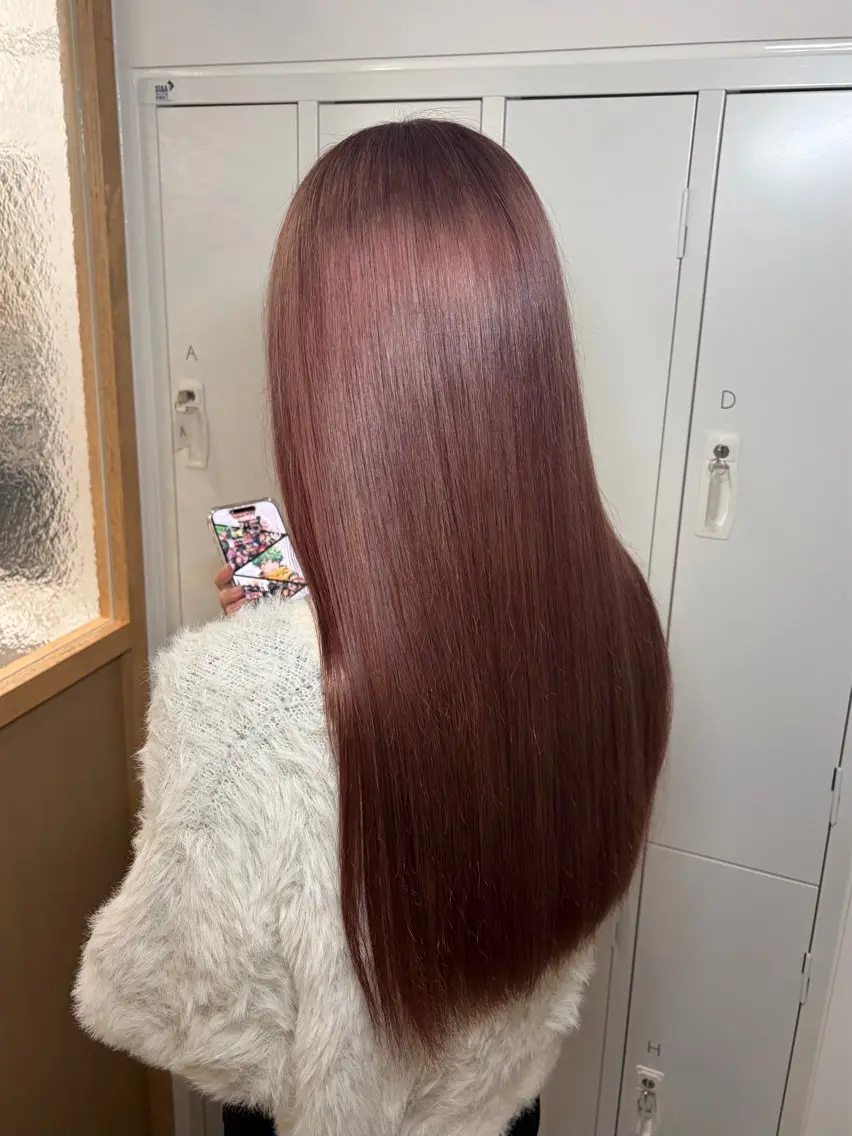 ロング カラー ベージュカラー ピンクカラー ピンクベージュ 入学式 卒業式のヘアスタイル ヘアカラー miku カラー／ヘッドスパのヘアスタイル