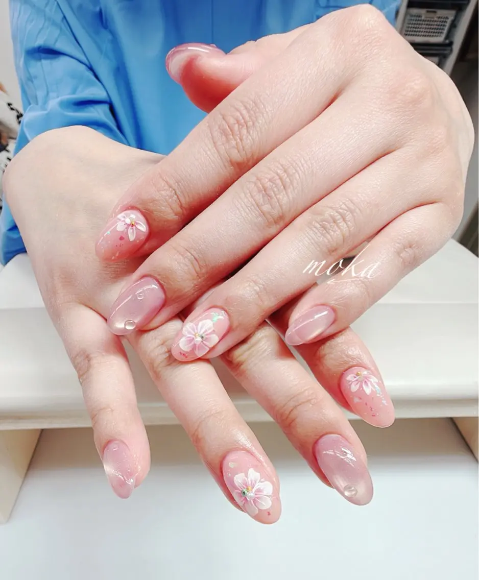 ネイル ハンドネイル ハンドケア 胡蝶蘭レディースサロ ンNailMOKAのネイルデザイン