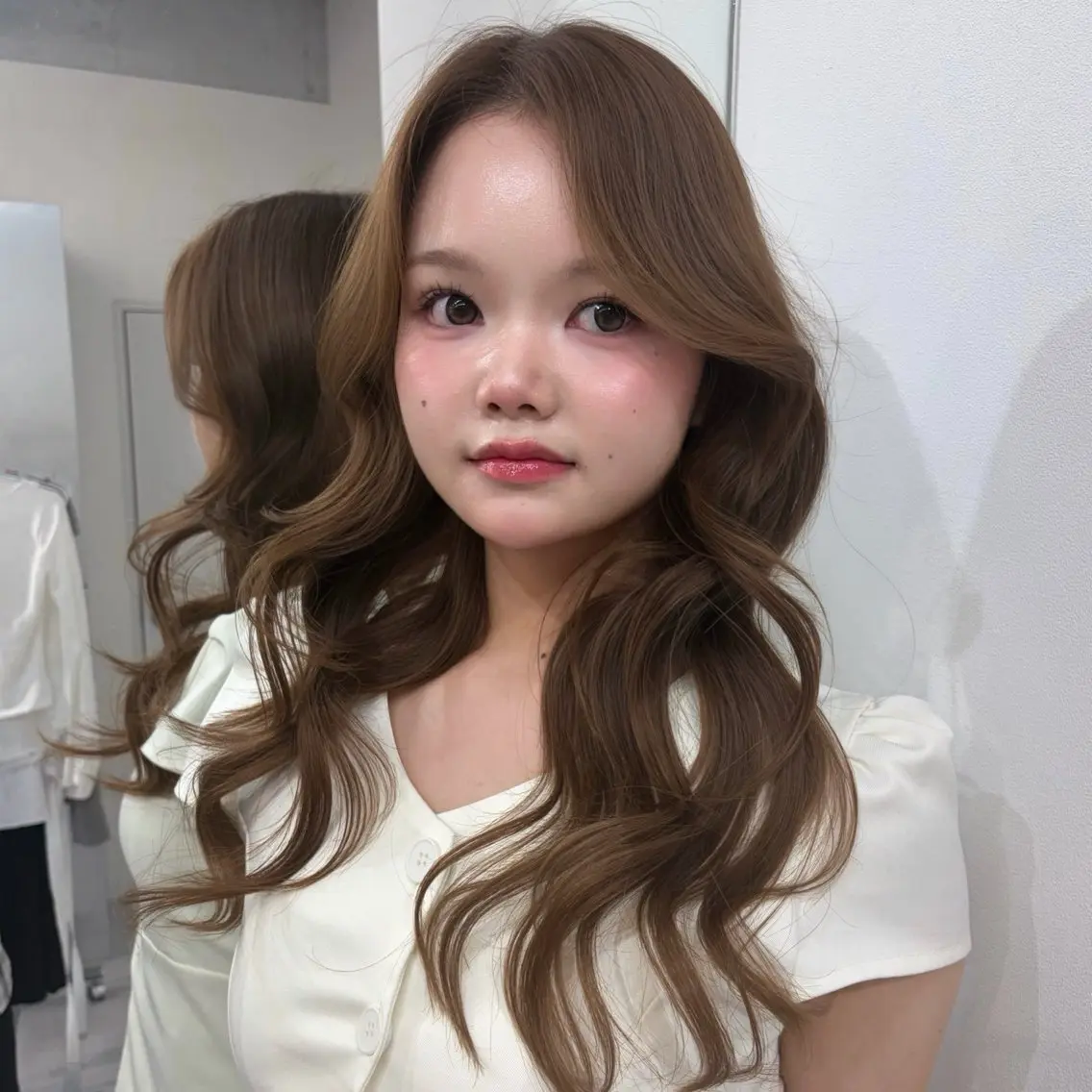ロング ヘアカラー トリートメント ヘアセット vivie Madokaのヘアスタイル