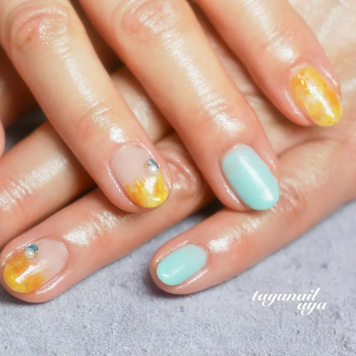 ネイル アートネイル ブルー ジェルネイル グリーン パラジェル ネイルサロン 【たゆnail】のネイルデザイン