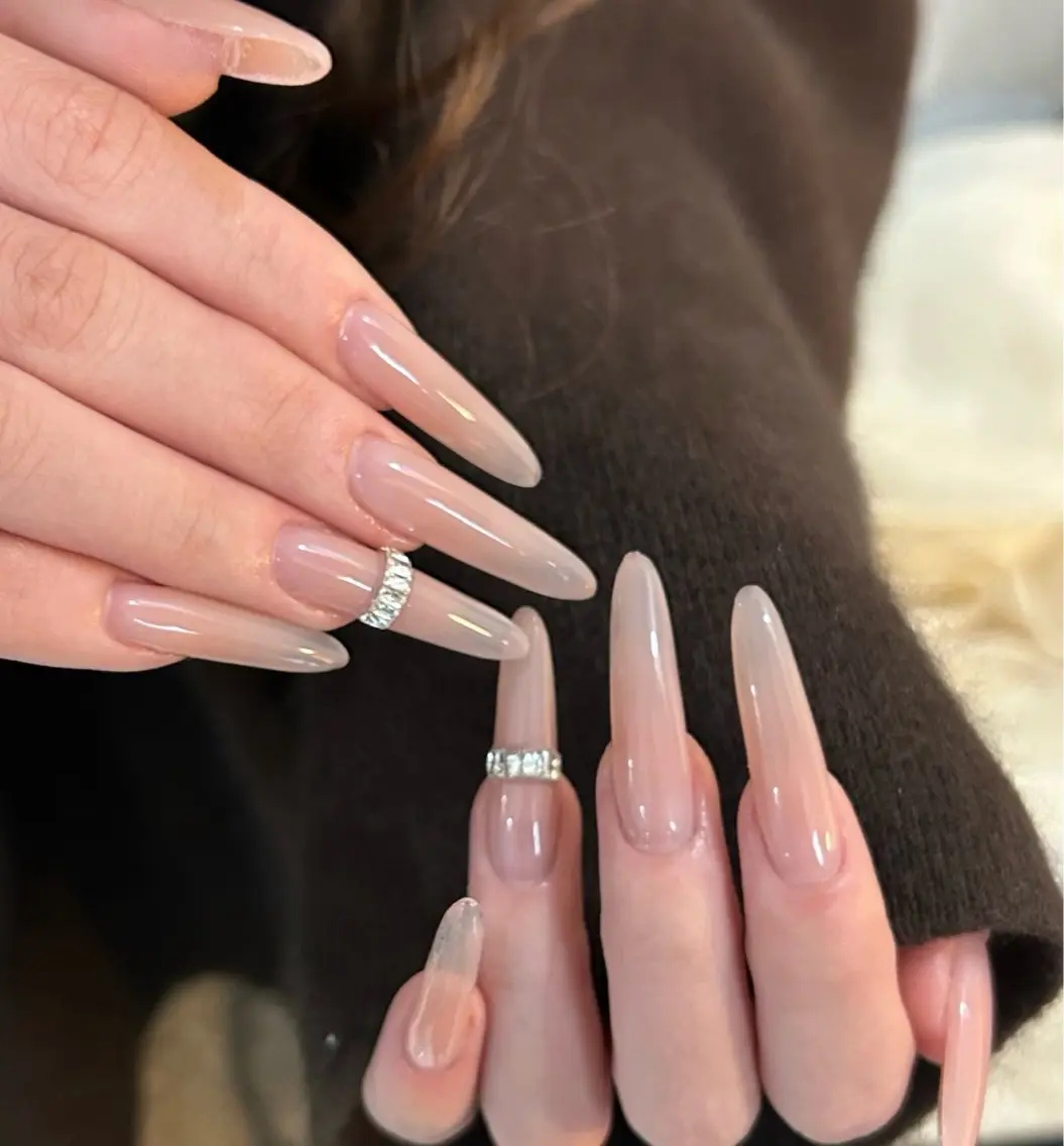 ネイル Nail salon 🖤Yuのネイルデザイン