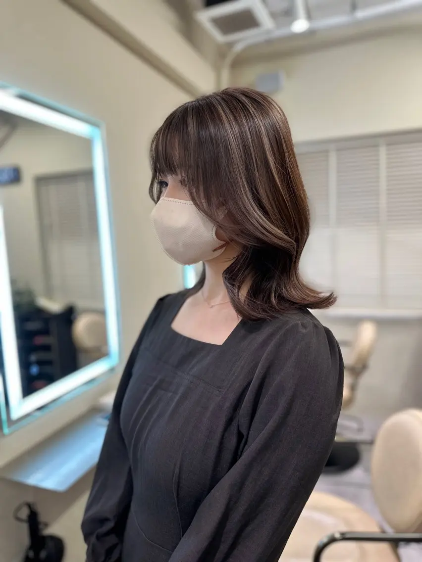 セミロング カラー アディクシーカラー バレイヤージュ ブリーチ デザインカラー ダブルカラー カット ヘアカラー トリートメント opus 店長大和 レイヤー/赤み消しのヘアスタイル