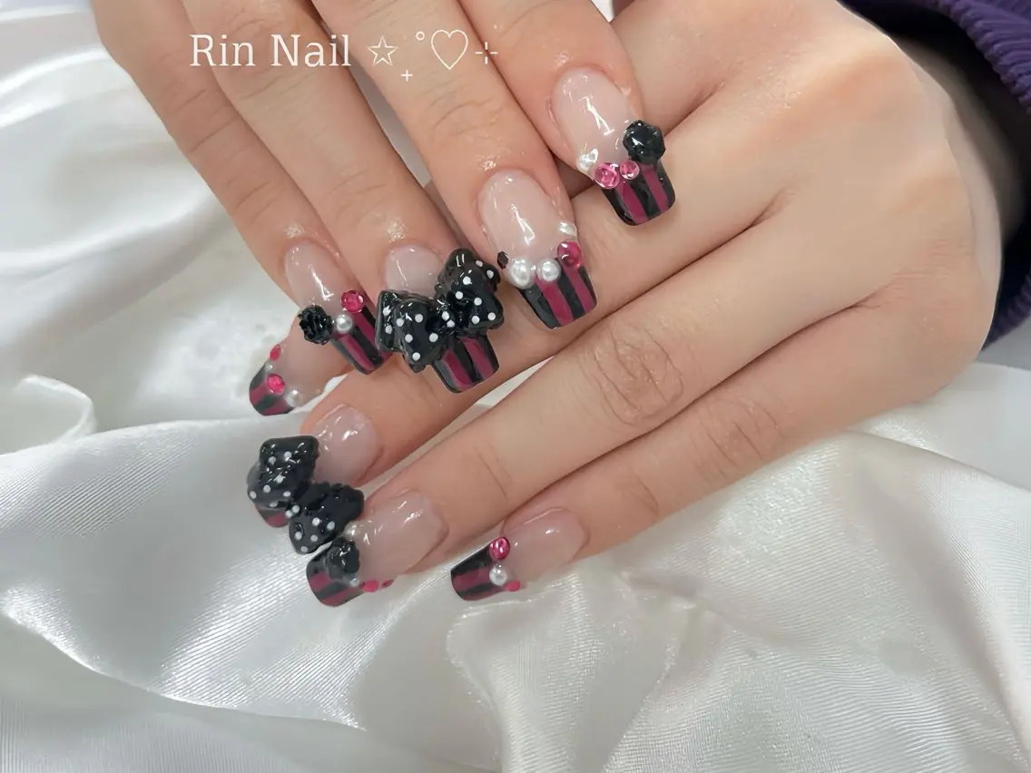 ネイル アートネイル チークネイル ジェルネイル ロングネイル マグネットネイル ハンドネイル Rin Nail 新大久保店のネイルデザイン