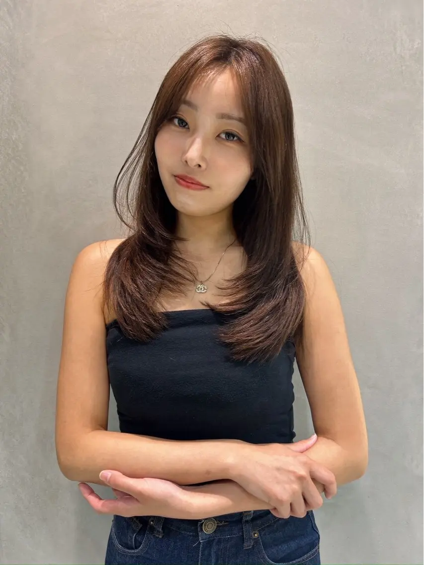 セミロング カット 縮毛矯正 トリートメント さくら/似合わせレ イヤー/艶カラー🖤のヘアスタイル