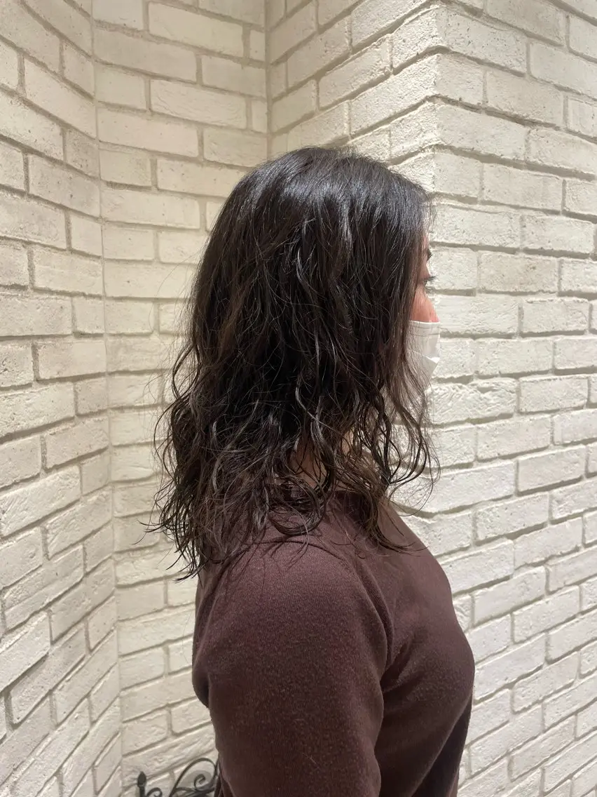 ロング シモカワ マシロのヘアスタイル