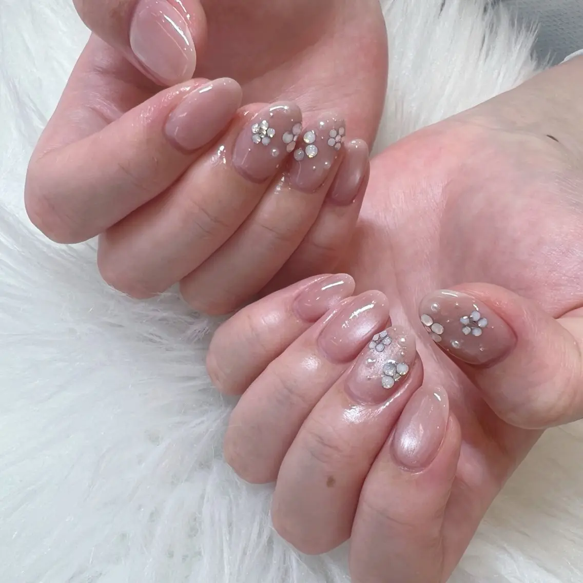 ネイル ハンドネイル Merci Yukaのネイルデザイン