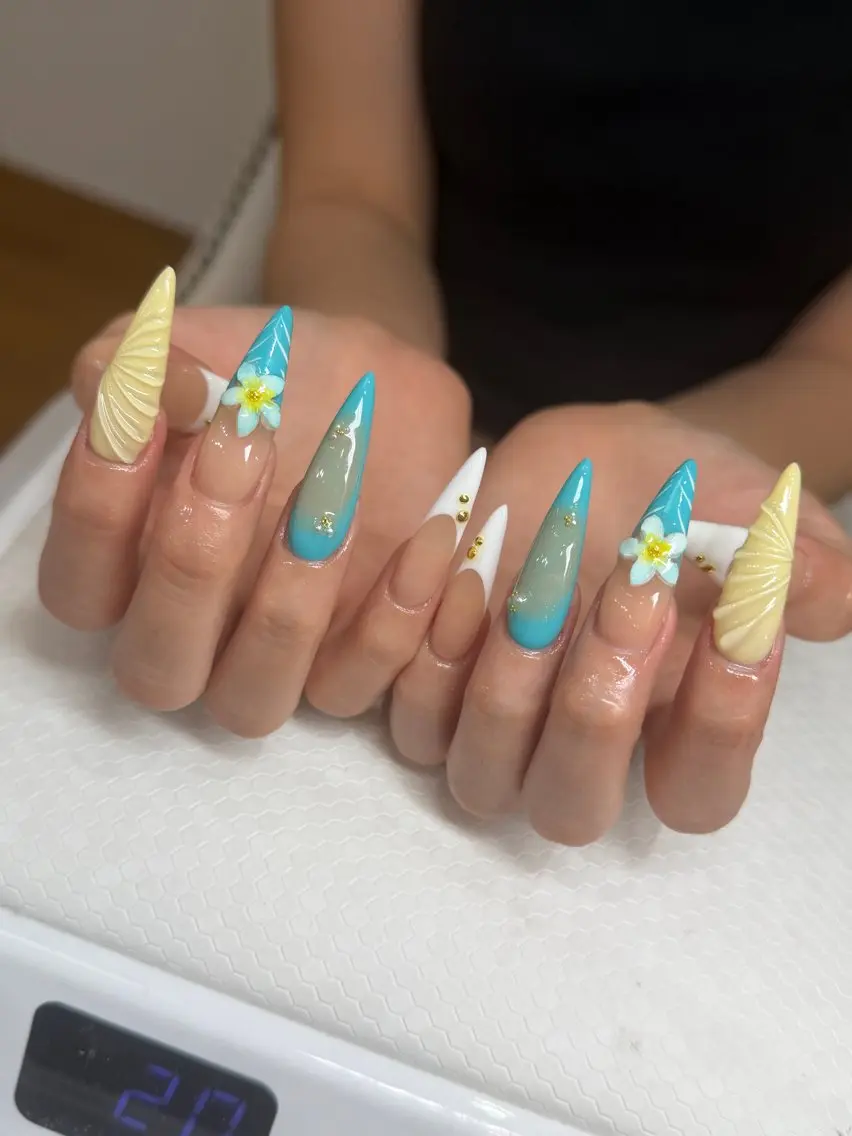 ネイル RUBY NAIL TOYAMAのネイルデザイン