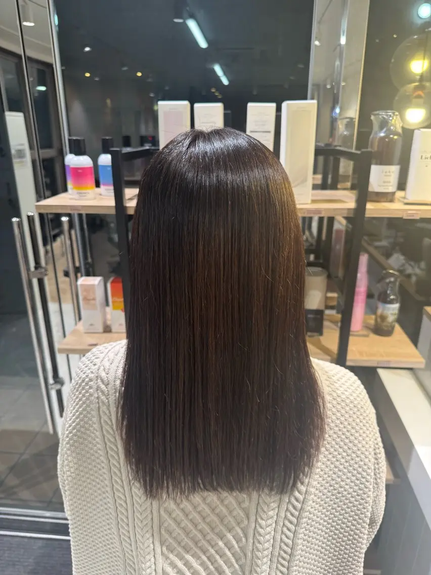 セミロング カラー かねこ くれはのヘアスタイル