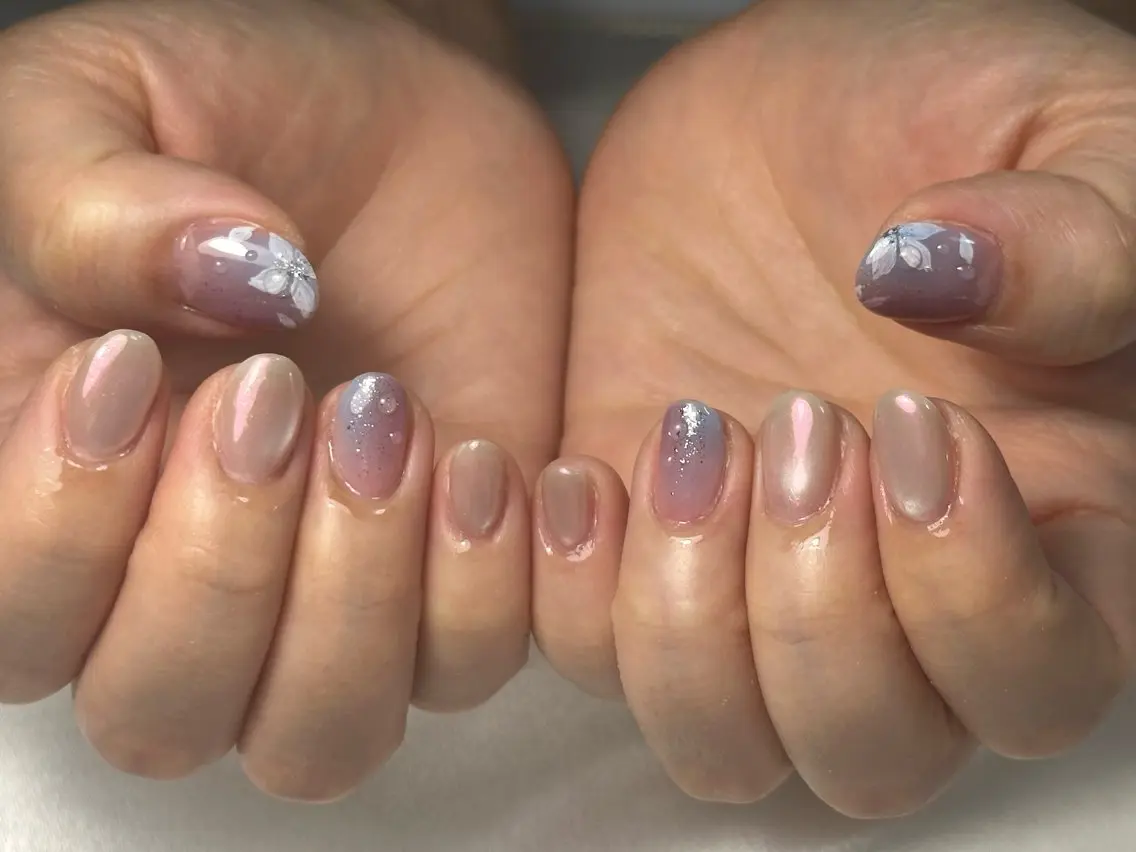 ネイル オーロラネイル フットネイル フレンチネイル ジェルネイル マグネットネイル ハンドネイル kiki nail たまプラーザのネイルデザイン