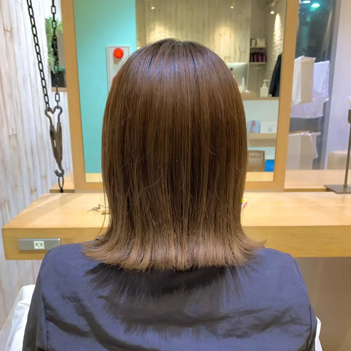 ミディアム ボブ 外ハネヘア カット トリートメント 森山 佳小里/カラー /似合わせカットのヘアスタイル