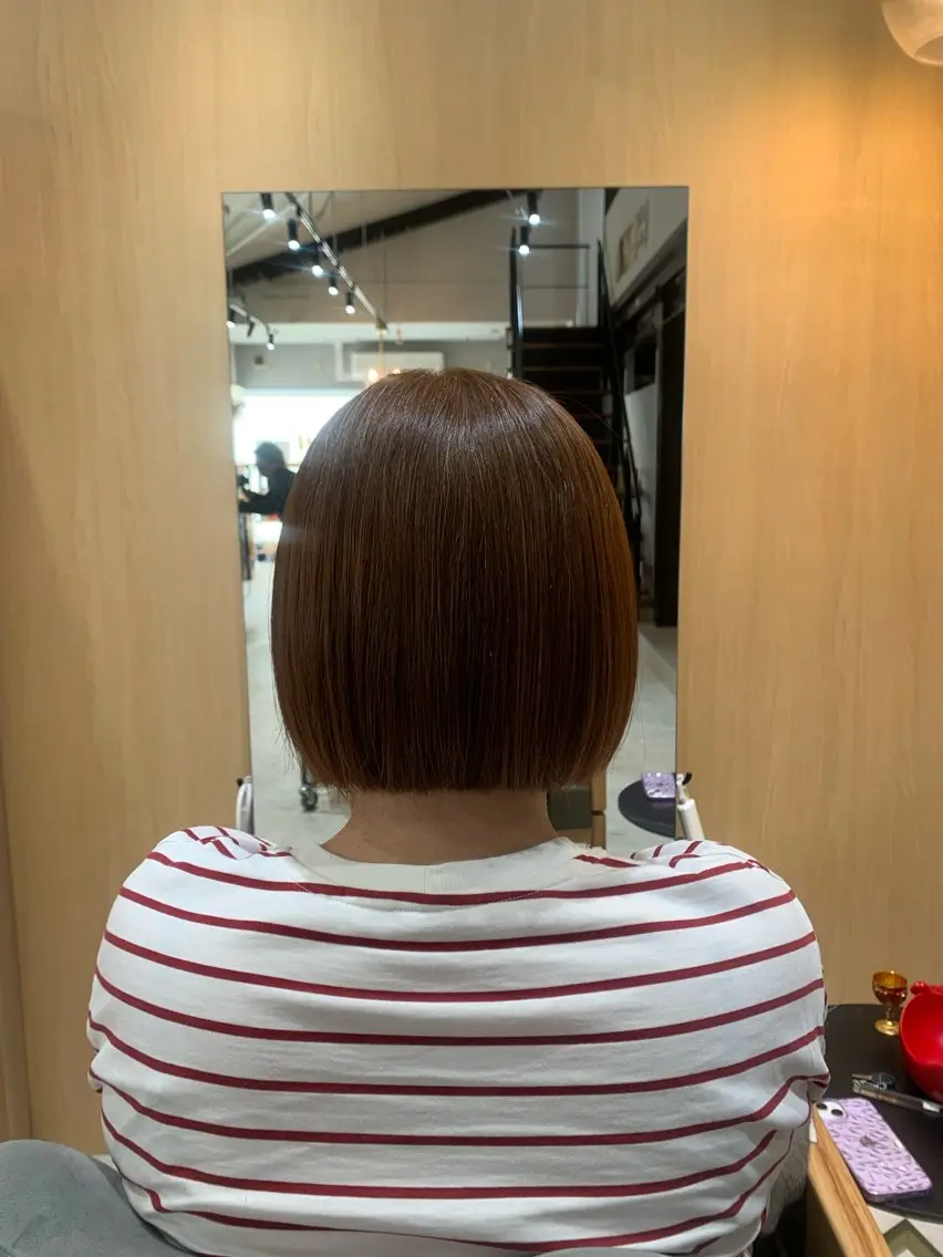 ショート カット ヘアカラー 本多 永佳のヘアスタイル