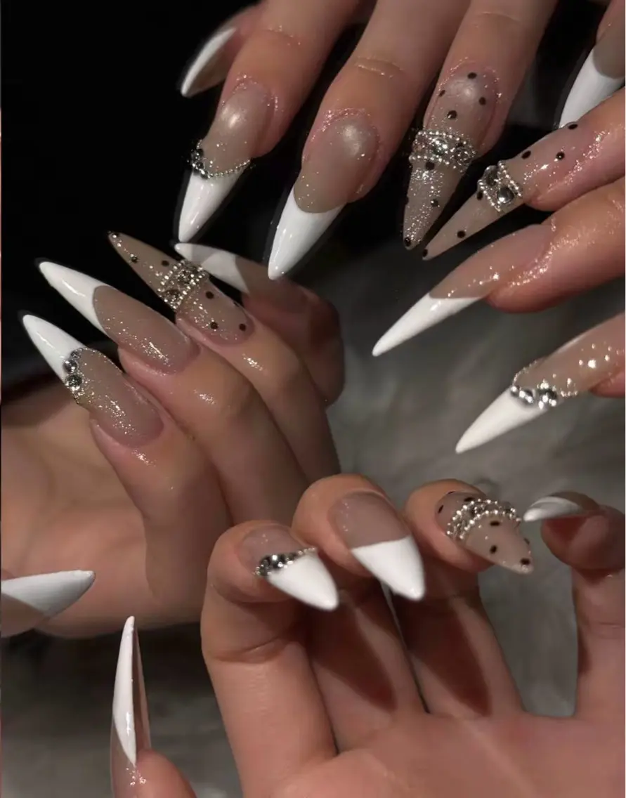 ネイル ハンドネイル Luna Gladeのネイルデザイン