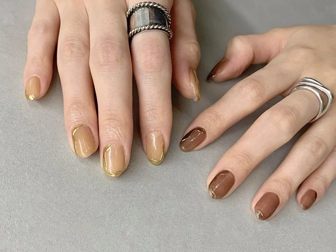 ネイル ミラーネイル ハンドネイル 新宿ニュアンスネイル makotoのネイルデザイン